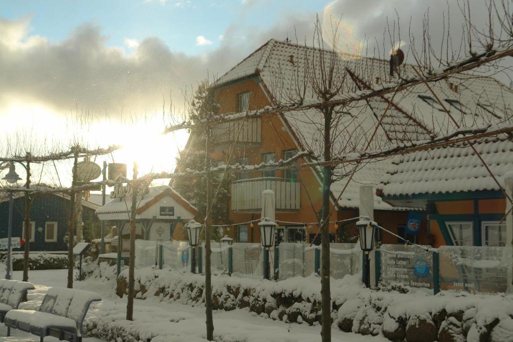Hotel Garni Am Deich Zingst Exteriér fotografie